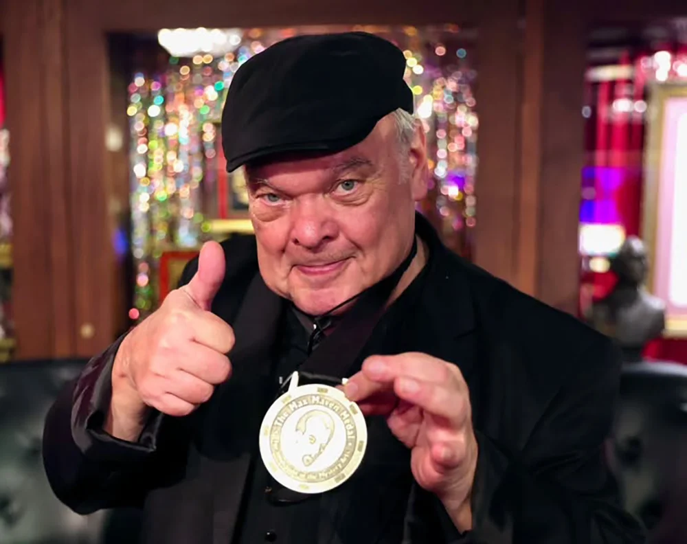 Gaëtan Bloom Receives Max Maven Memorial Medal at the Magic Castle
